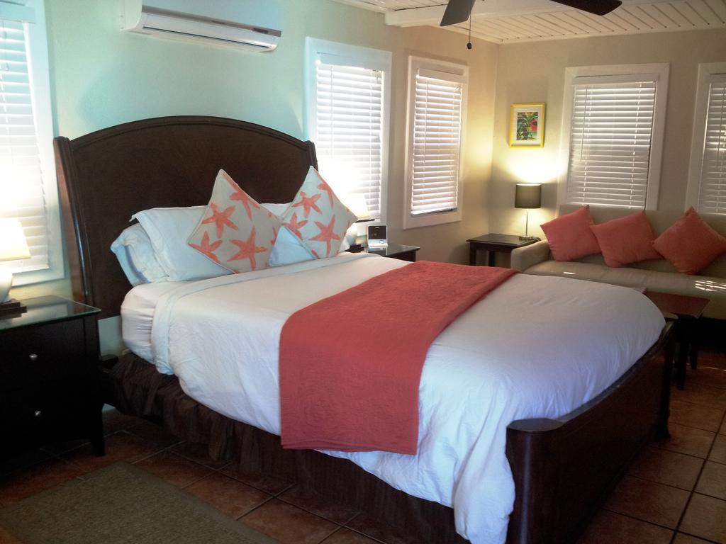 St. John Inn Cruz Bay 部屋 写真