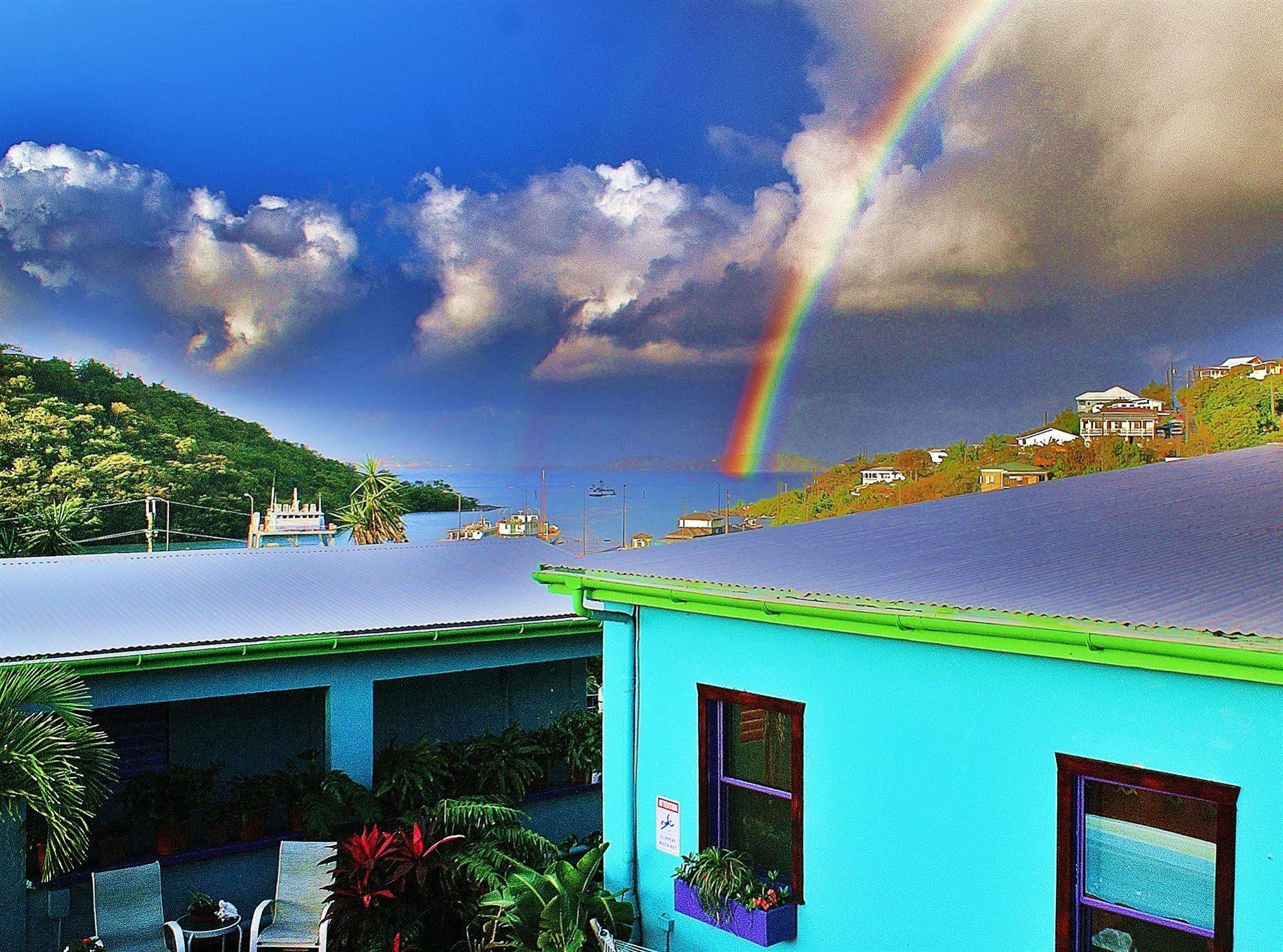 St. John Inn Cruz Bay エクステリア 写真